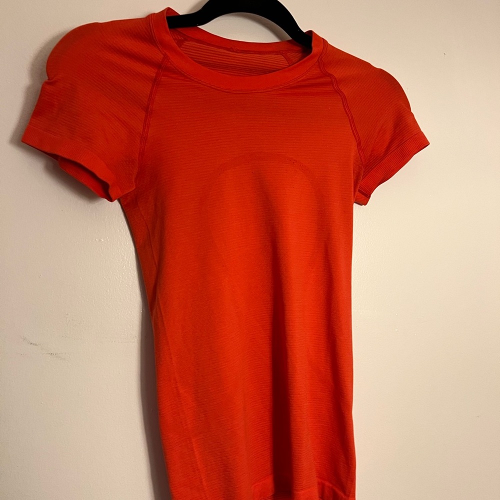 lululemon dark salmon colored swiftly tech 2.0